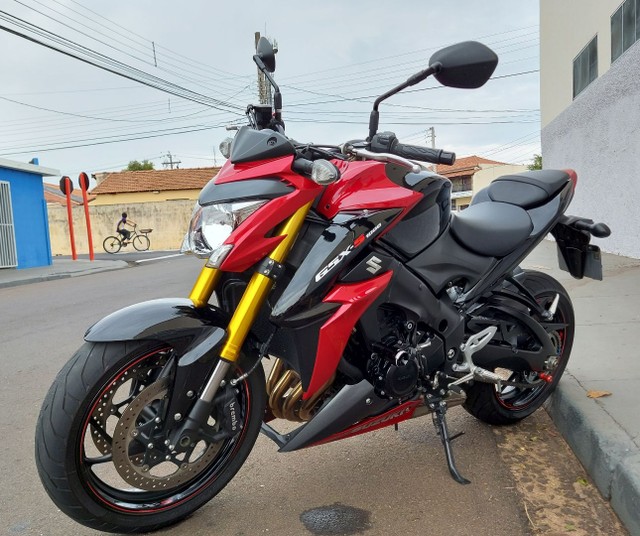 SUZUKI GSXS 1000 2018