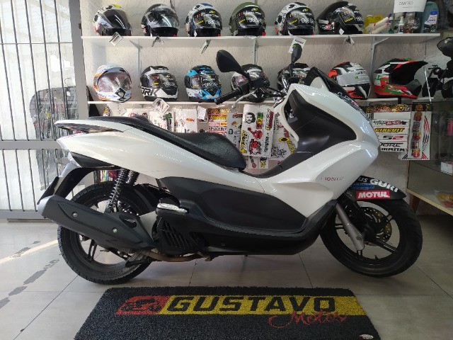 HONDA PCX 150 AUTOMÁTICA, 24 X 661 NO CARTÃO