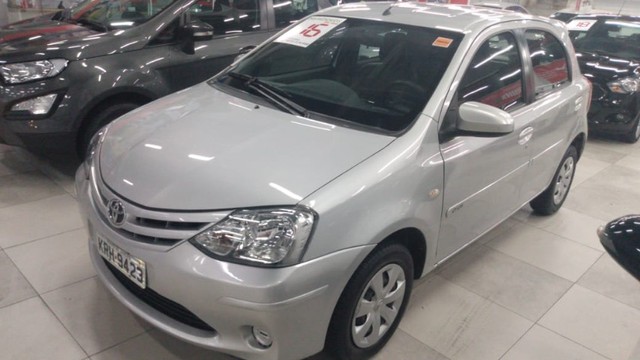 TOYOTA ETIOS HB XS 1.5