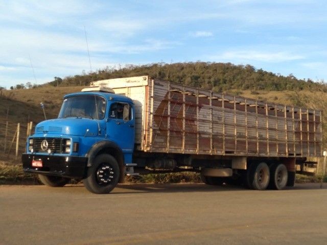 CAMINHÃO 1313