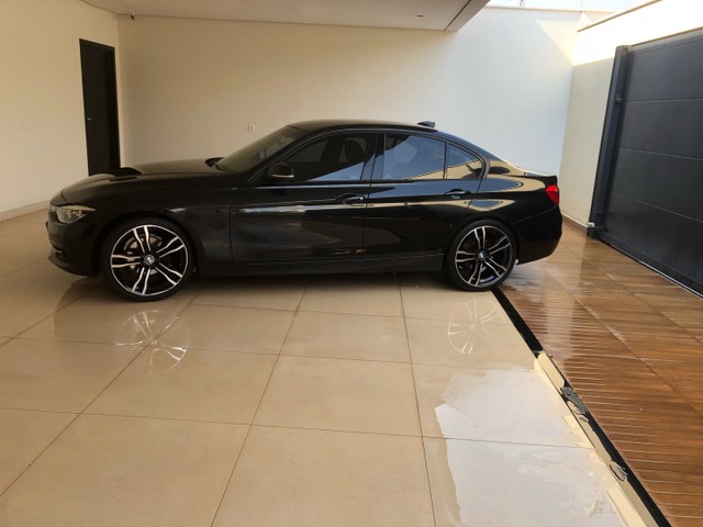 BMW 320I SEMINOVA