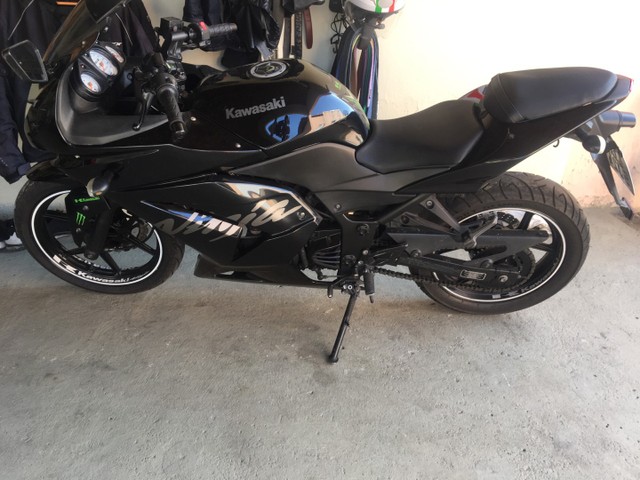 NINJA 250 SUPER CONSERVADA VENDA E TROCA