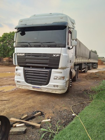 VENDO CAMINHÃO DAF XF 35