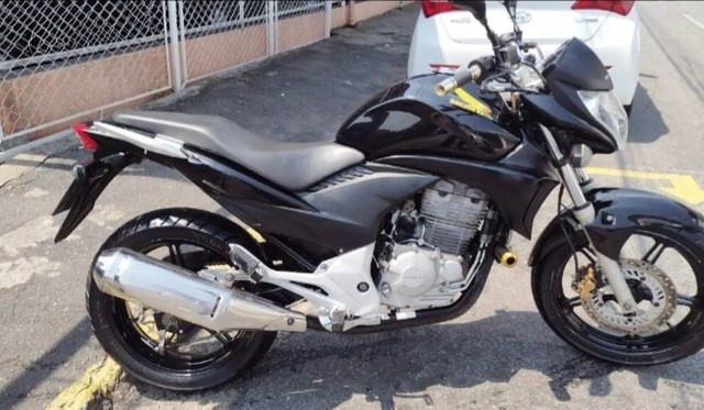 HONDA CB 300