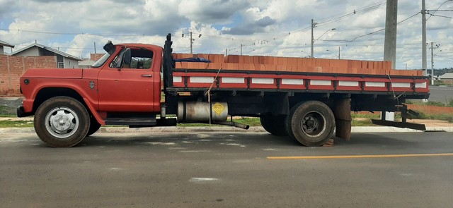 CAMINHÃO PRA VENDA