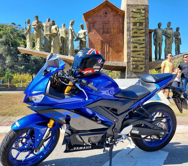YAMAHA R3 2020