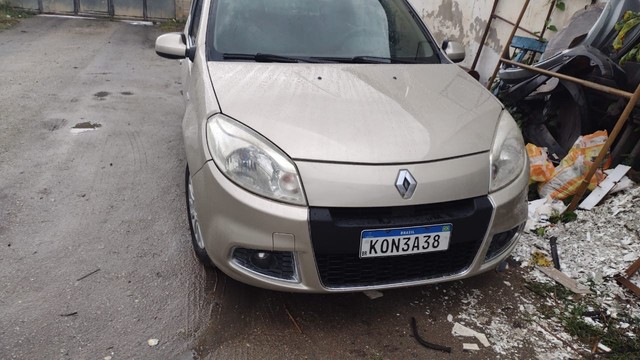 RENAULT SANDERO 2011