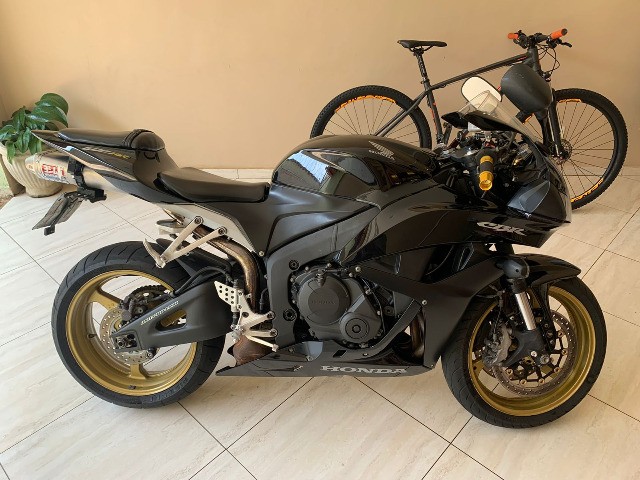 HONDA CBR 600RR 2008