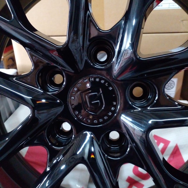 Jogo de rodas Roda Gisa FF6046 P/ 911/992 Preto Brilhante 5x130 - 20x8,5 e 21x11 - Foto 2