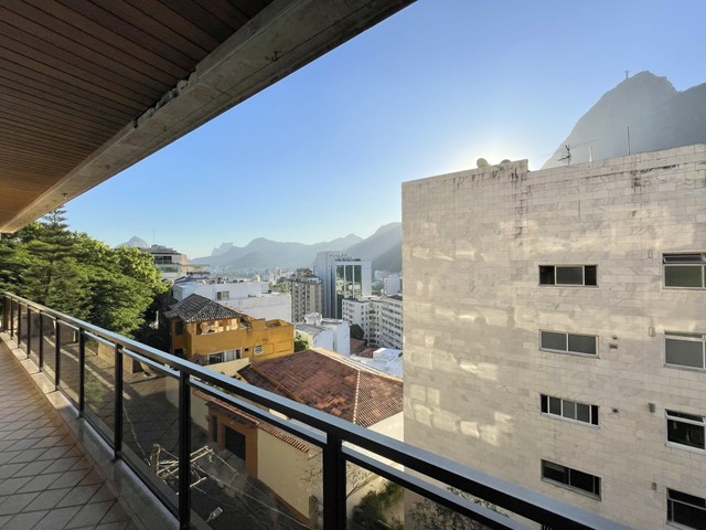 Apartamento para venda tem 150 metros quadrados com 4 quartos em Humaitá - Rio de Janeiro  - Foto 8