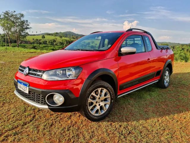 Messias Motors - 2015 Volkswagen Saveiro Cross 1.6 16v MSI (Flex) (cab.  estendida) Prata Completo+AirBag+ABS+Couro+Rodas+Som+Sensor Estacion.+Comp  de Bordo+Prot. Caçamba