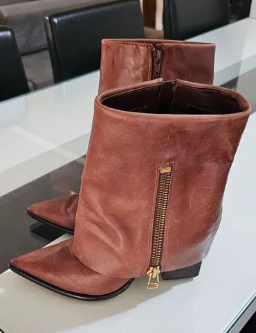 Bota Arezzo Roupas Santa C ndida Curitiba 1222878460 OLX