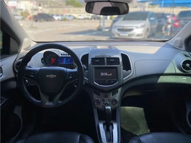 Seminovos RJ: CHEVROLET SONIC 2014 - 1.6 LTZ SEDAN 16V FLEX 4P AUTOMÁTICO -  R$ 31.977,77