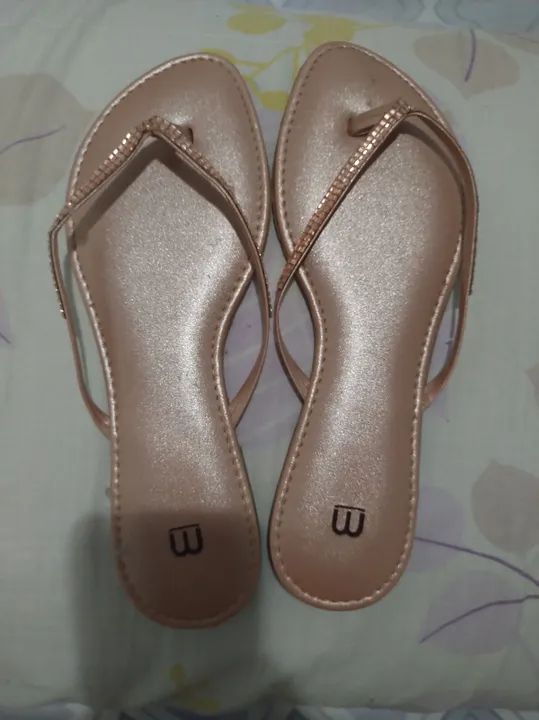 Vendo rasteira Rosé 38/39 Novo