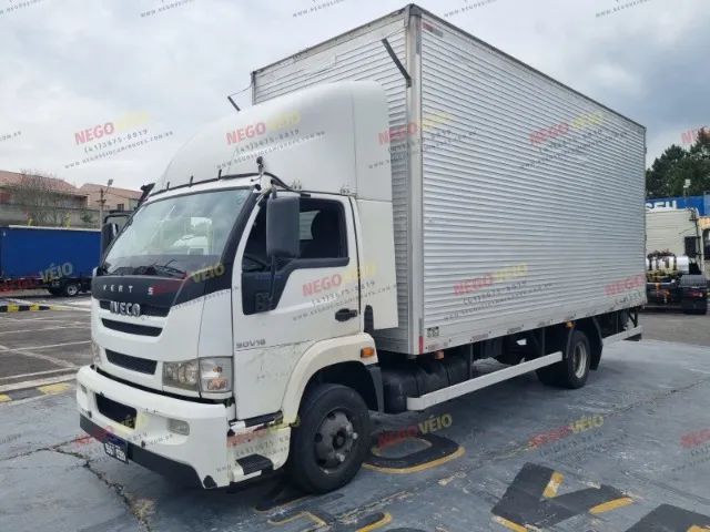 Iveco Vertis 90V18 Ano/Modelo:2012/2013 - Foto 4