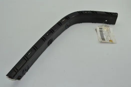 Guia Para-choque Traseiro Direito Chevrolet Zafira *