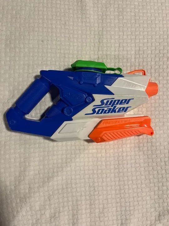 Nerf Aquática Super Soaker