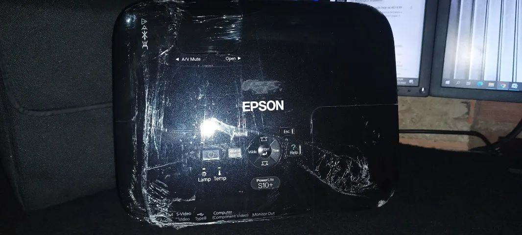 Projetor Epson Powerlite S10 - Foto 3