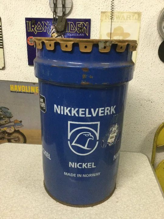 tambor lata  de ferro