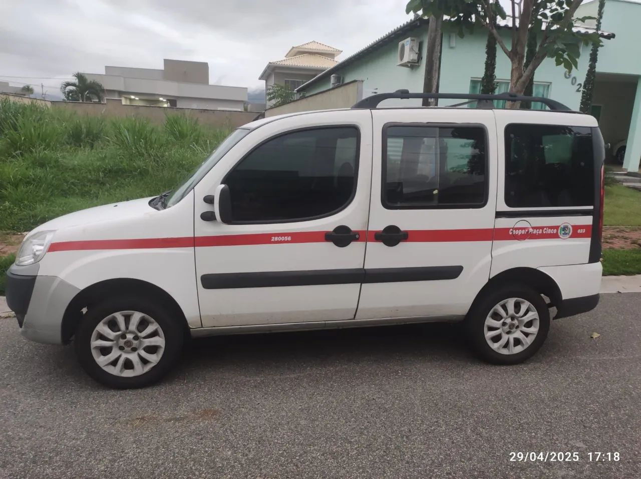 Vendo Doblo 7 lugares 2017