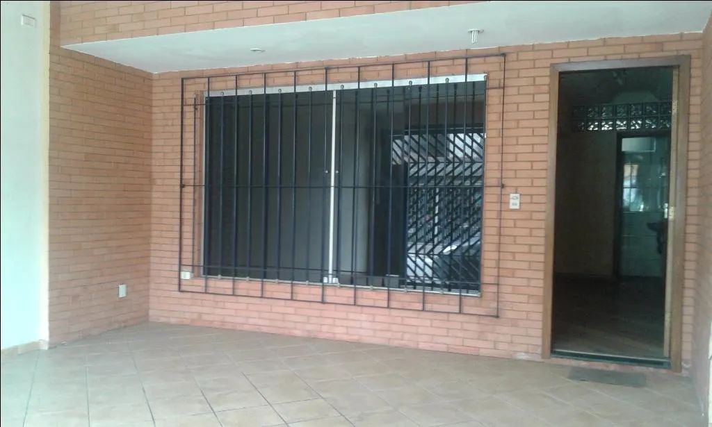 Sobrado com 4 dormitórios (2 suítes) à venda, 235 m² por R$ 600.000 - Vila Padre Anchieta  - Foto 4