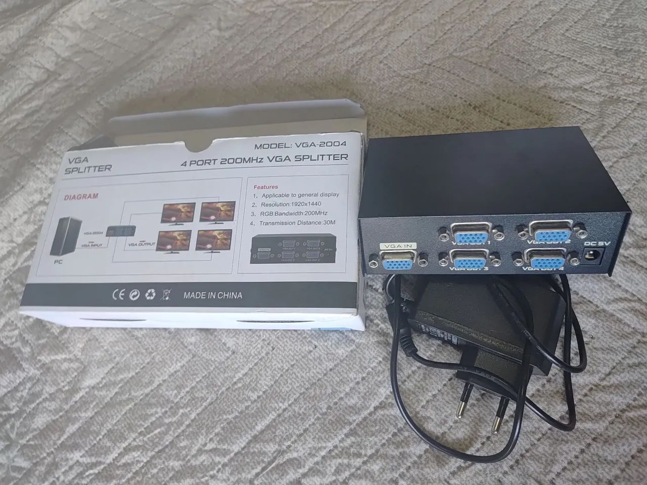 Splitter VGA 4 portas 200MHz - VGA-2004