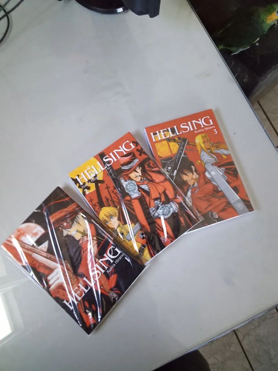 Mangá HELLSING (Nova Reimpressão)