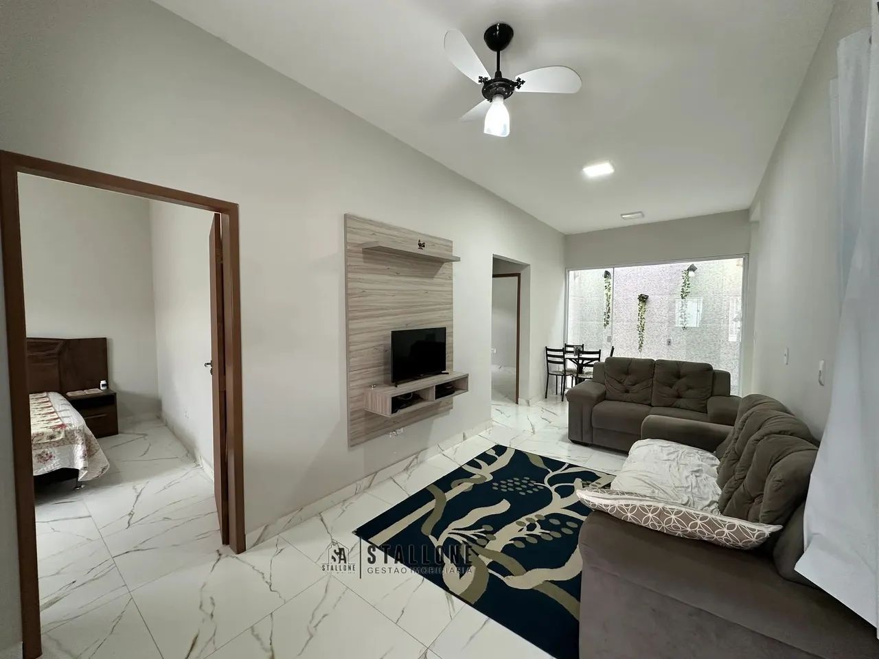 Casa térrea, 3 quartos, acabamento moderno, à 500m da Praia de Piúma/ES - Foto 3