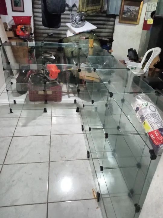 BALCÃO DE VIDRO EM L - Foto 4