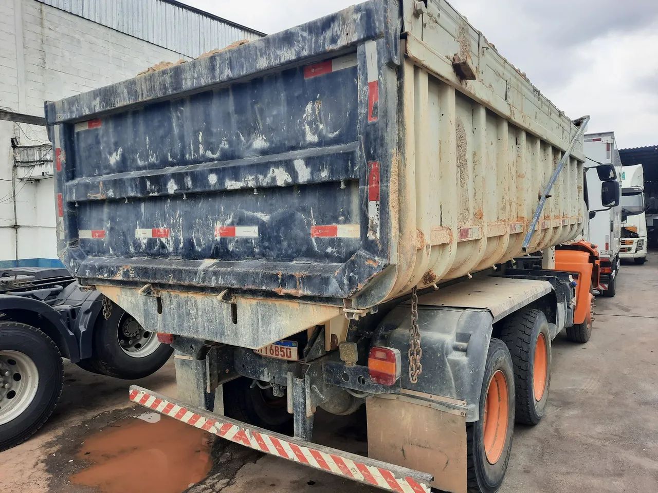 Caminhão Basculante traçado Ford cargo 2629 6x4 (11)9.4730-9331 - Foto 3