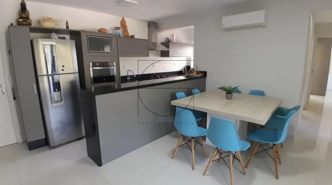 Apartamento à venda em Jurerê (3 dormitórios com suíte)