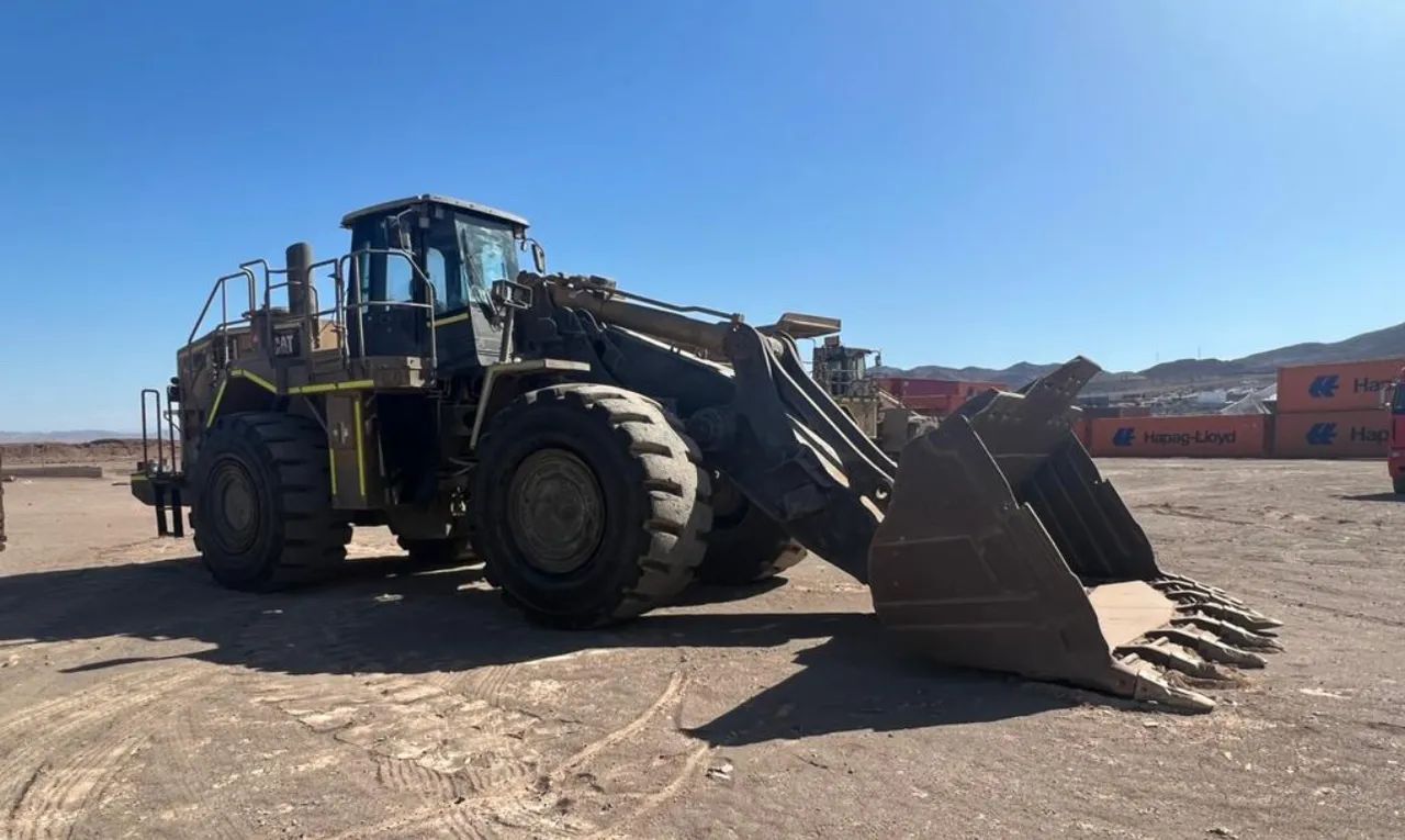 Pá Carregadeira Caterpillar 988H ano 2014 com 14.000 horas, no ES - Foto 4