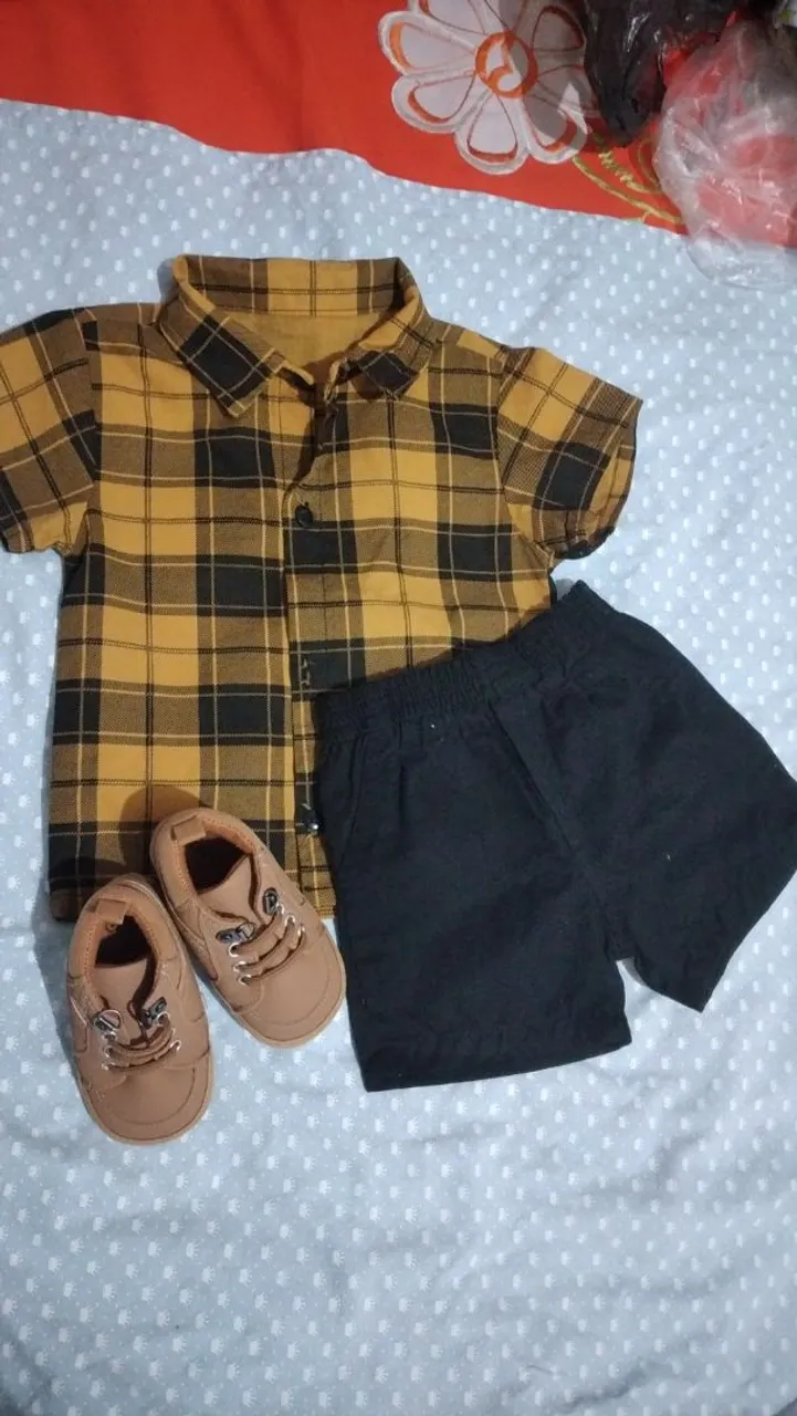 Conjunto Infantil Xadrez com Shorts e Sapatinhos