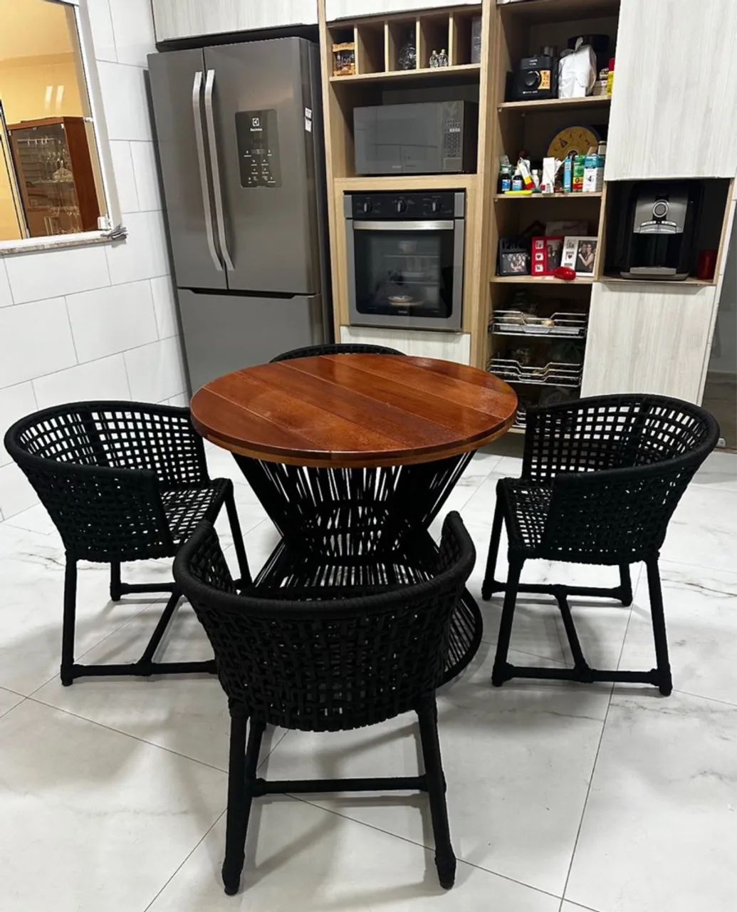 Mesa de Jantar Redonda com 4 Cadeiras em Corda Náutica