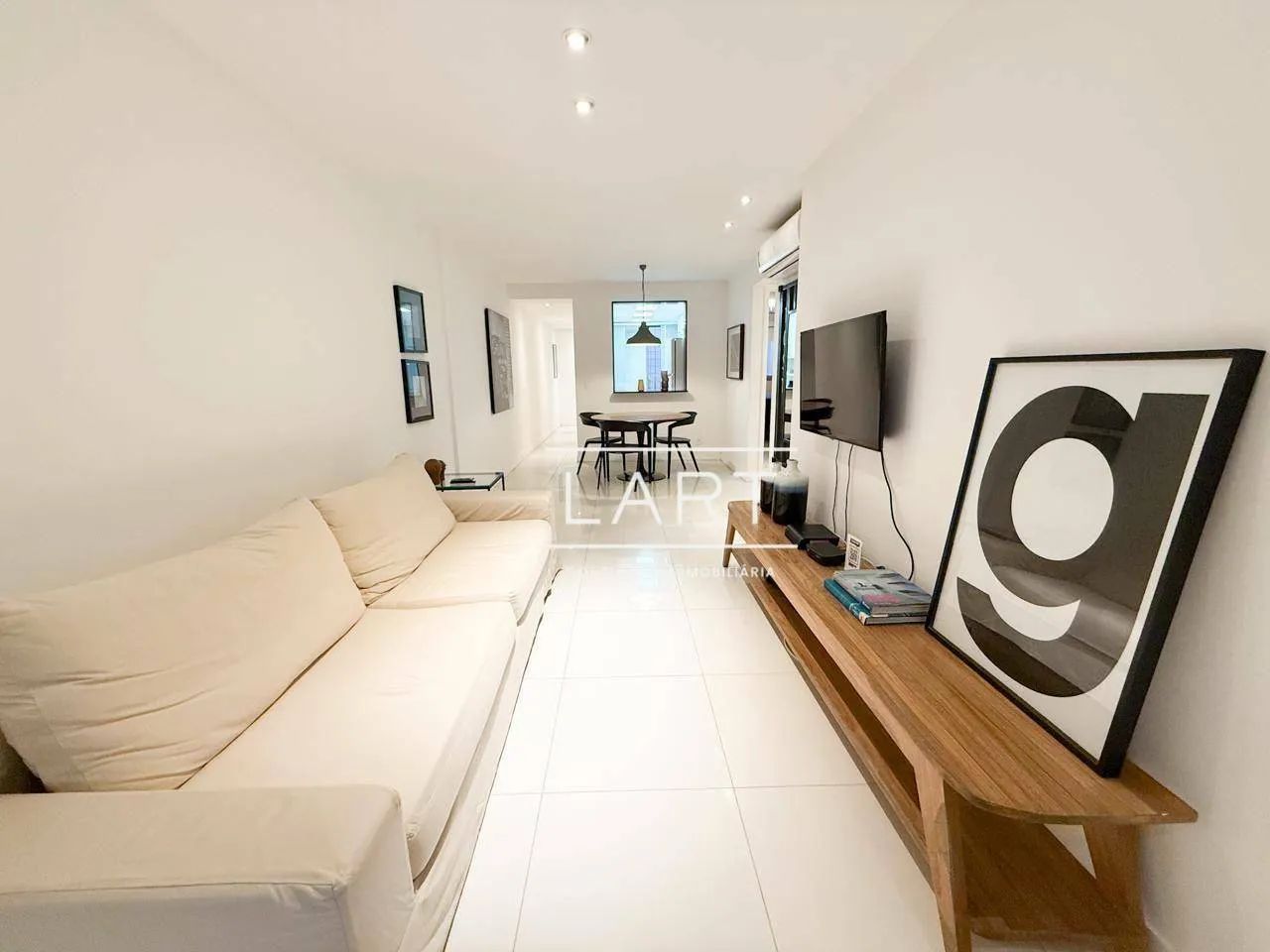 Apartamento com 2 dormitórios para alugar, 95 m² por R$ 15.469/mês - Leblon - Rio de Janei