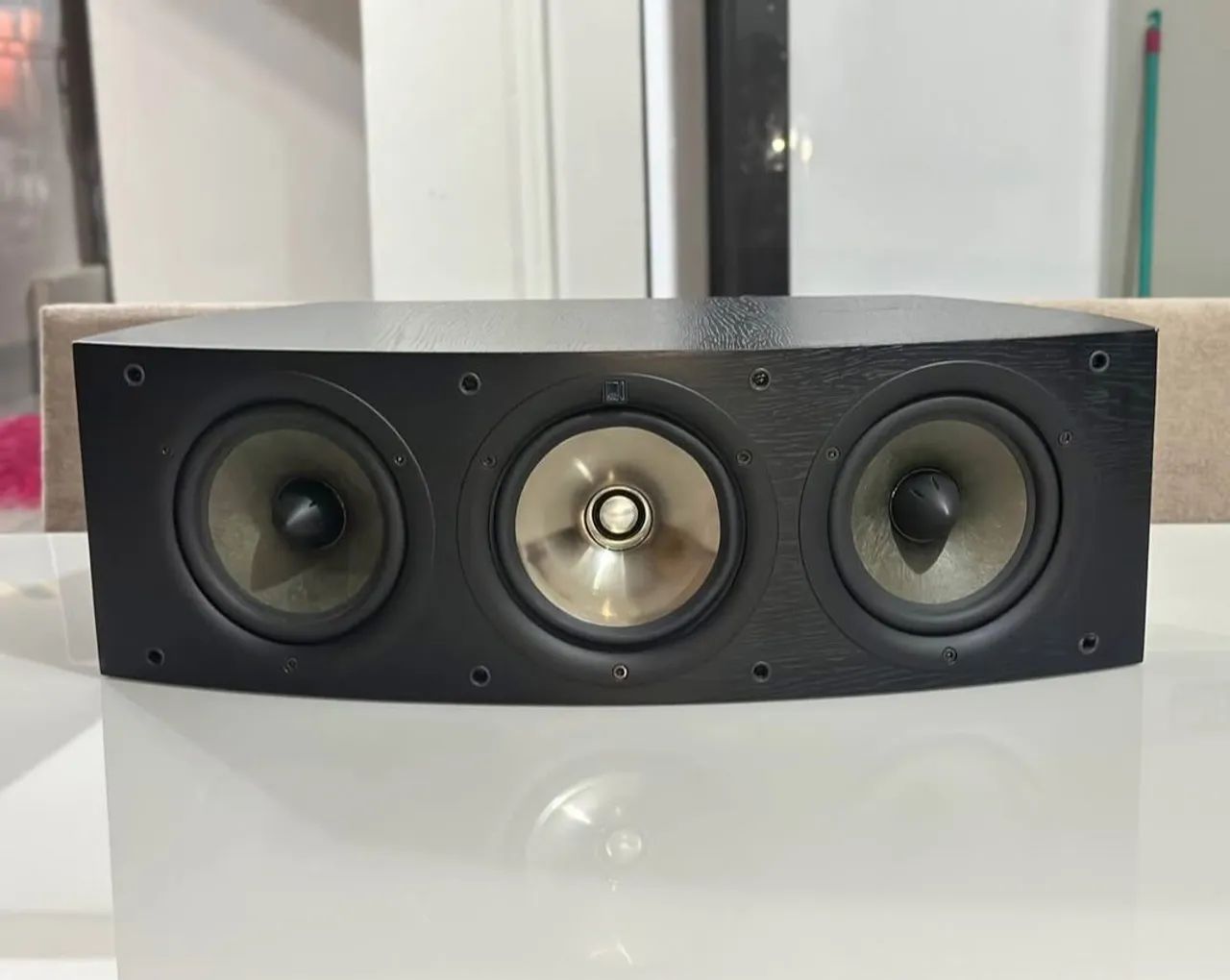 Caixa Central KEF iQ6c 