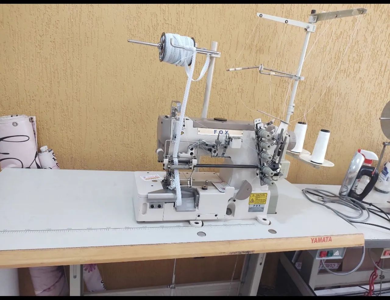 Máquina de Costura Industrial Fox