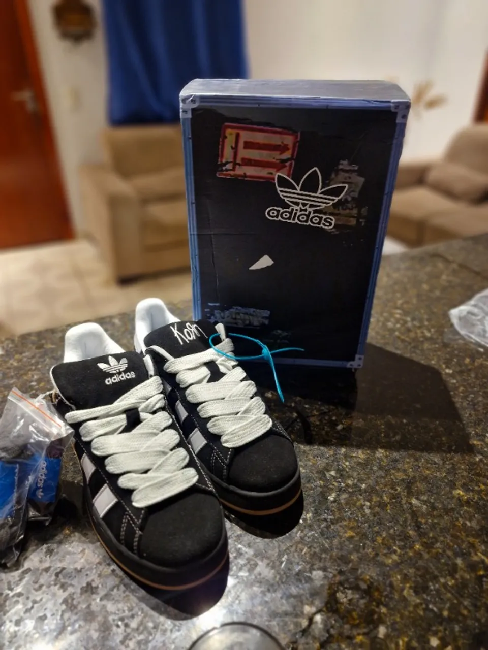 Tenis adidas korn
