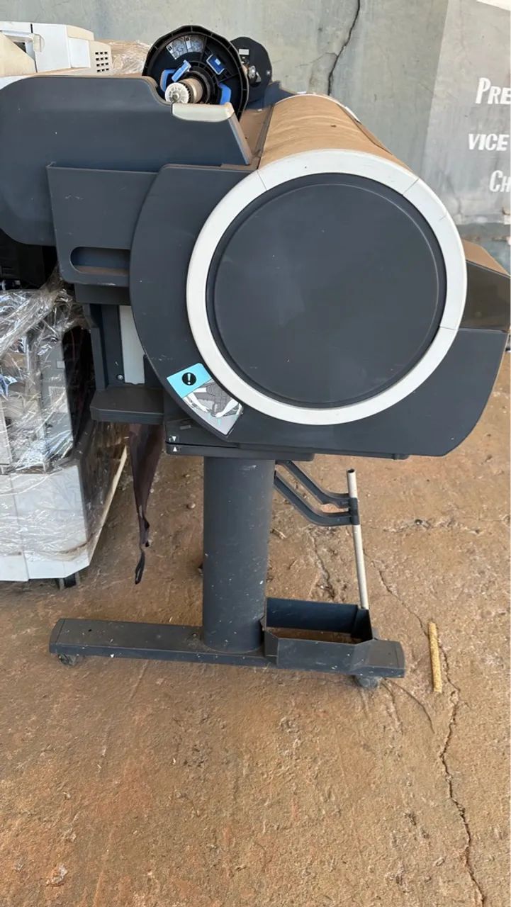 Plotter canon iPf 75564220027738883120