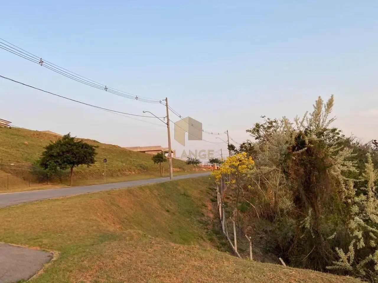 Terreno à venda em condomínio em Vinhedo/SP