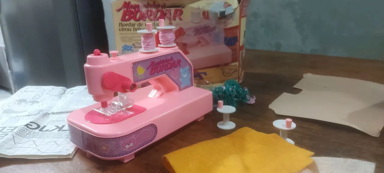 Maquina de bordar glasslite.