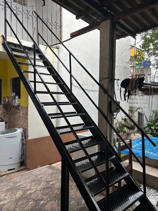 Escada reta 457516900879575041