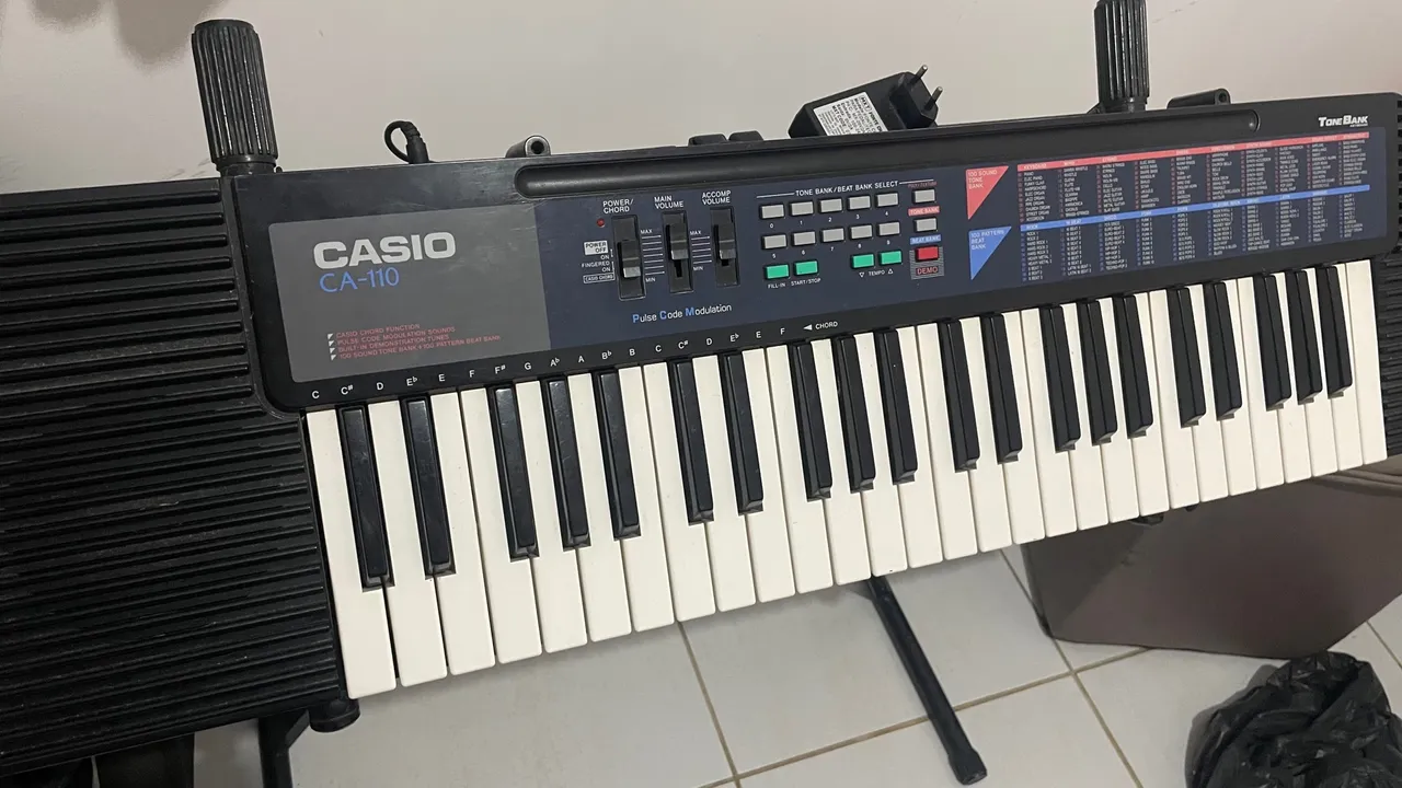 Teclado Casio CA-110 - Ótimo estado