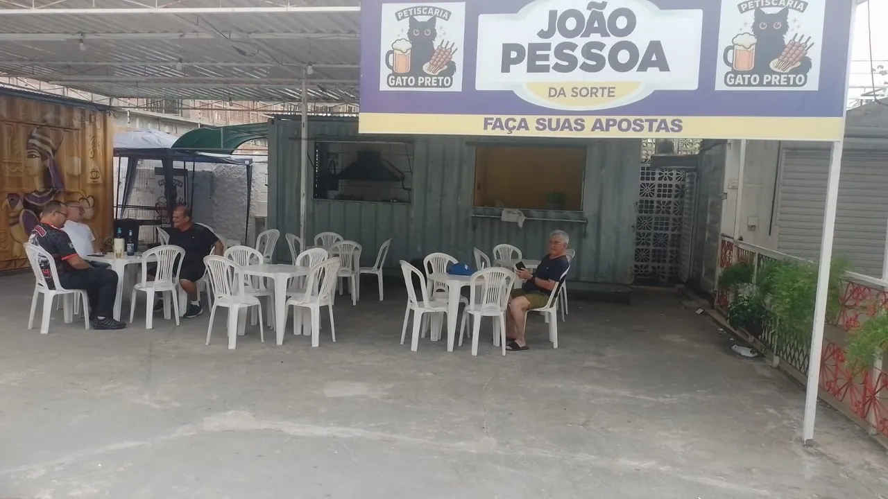 Trailer/ container Comercial - João Pessoa