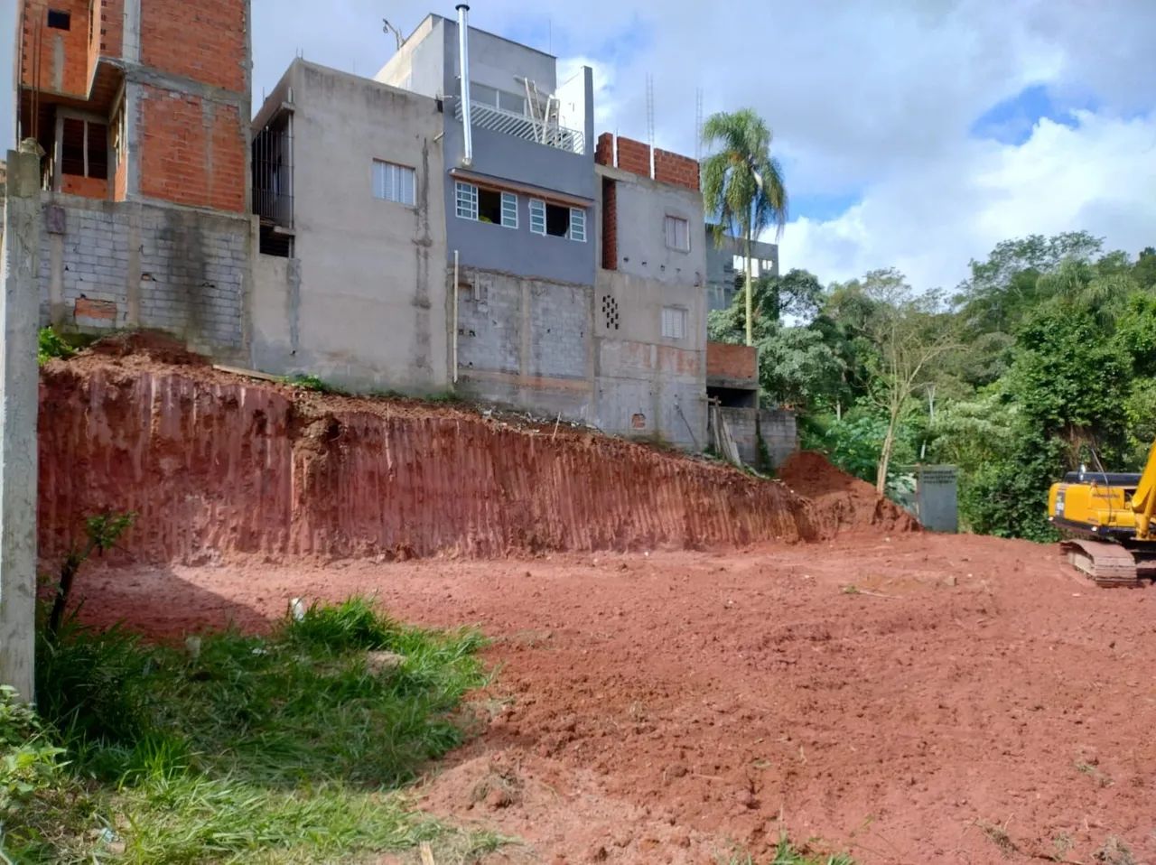 Terreno em itapecerica da serra