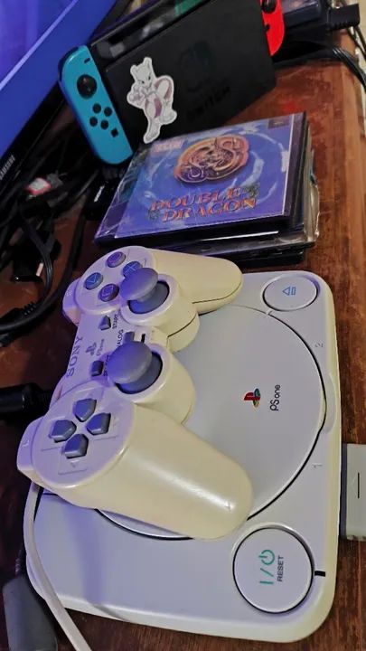 PSone com 5 jogos e 1 controle. - Foto 2