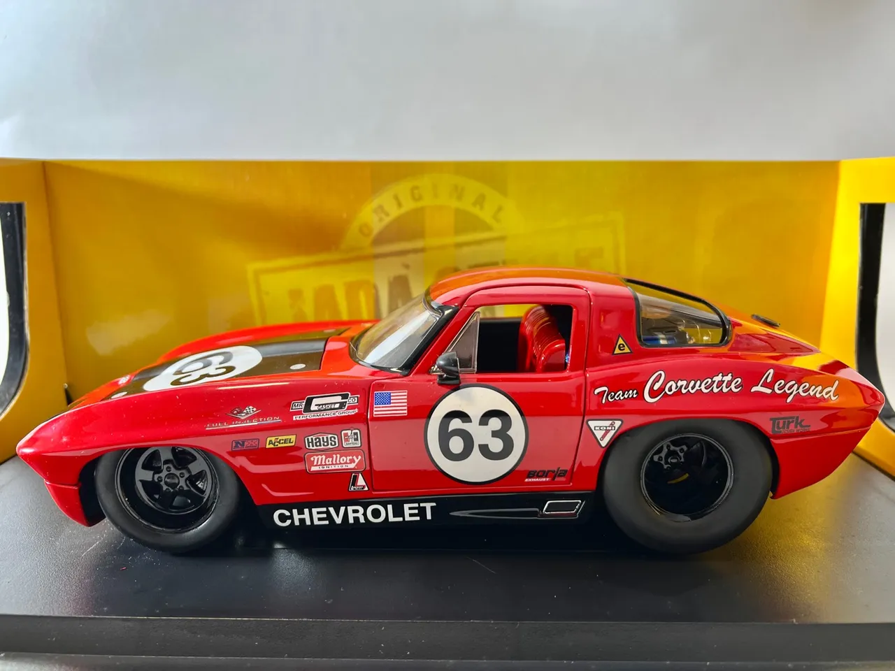 Miniatura Corvette Sting Ray Jada Toys Big Time Muscle Escala 1:18