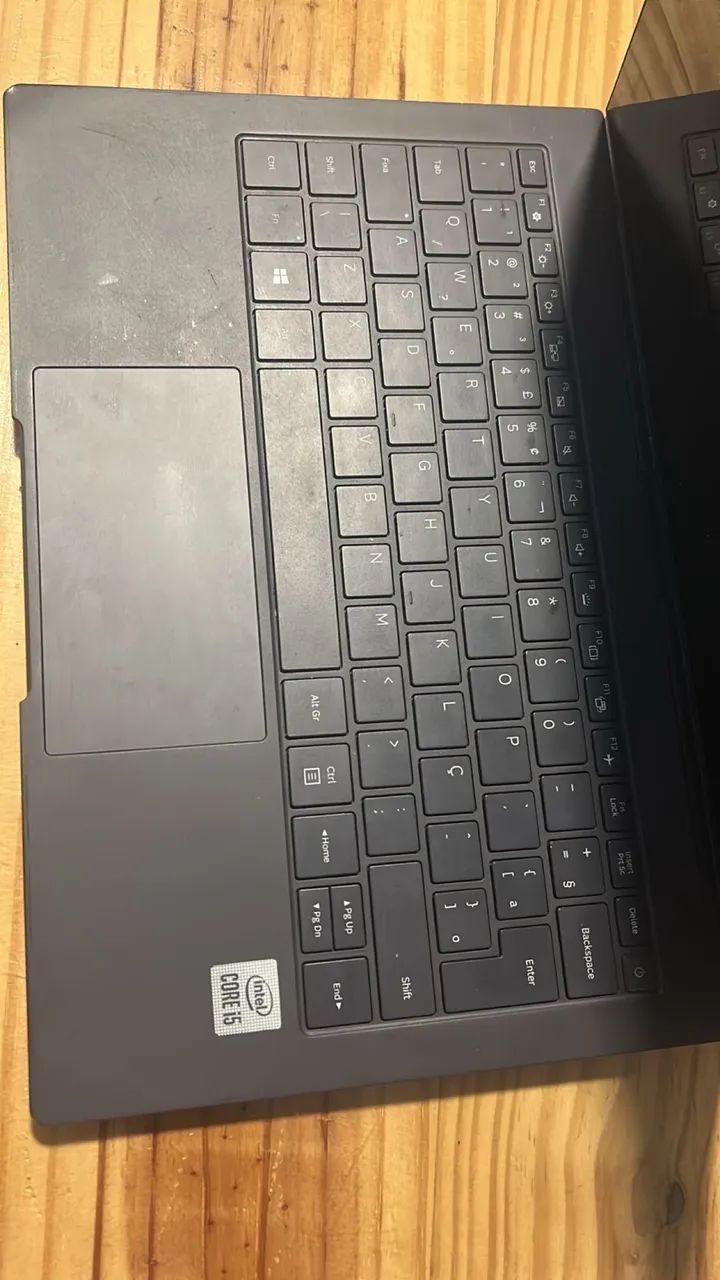Samsung Galaxy Book S Notebook with a small defect in the corner of the screen64385503408642121