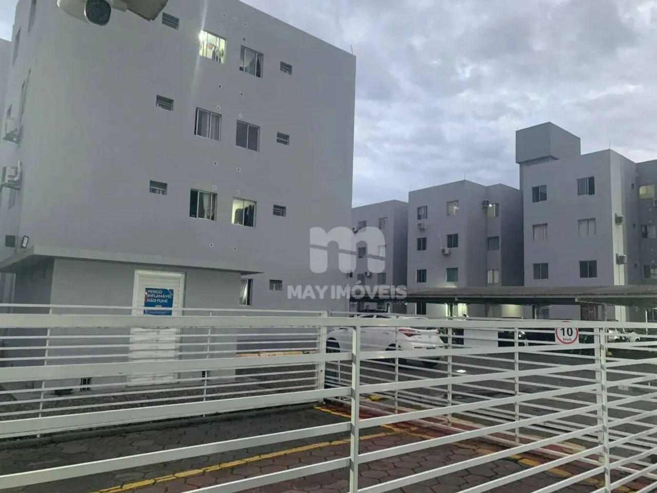 Apartamento com 2 dormitórios para alugar, 45 m² por R$ 2.629,68/mês - Cordeiros - Itajaí/