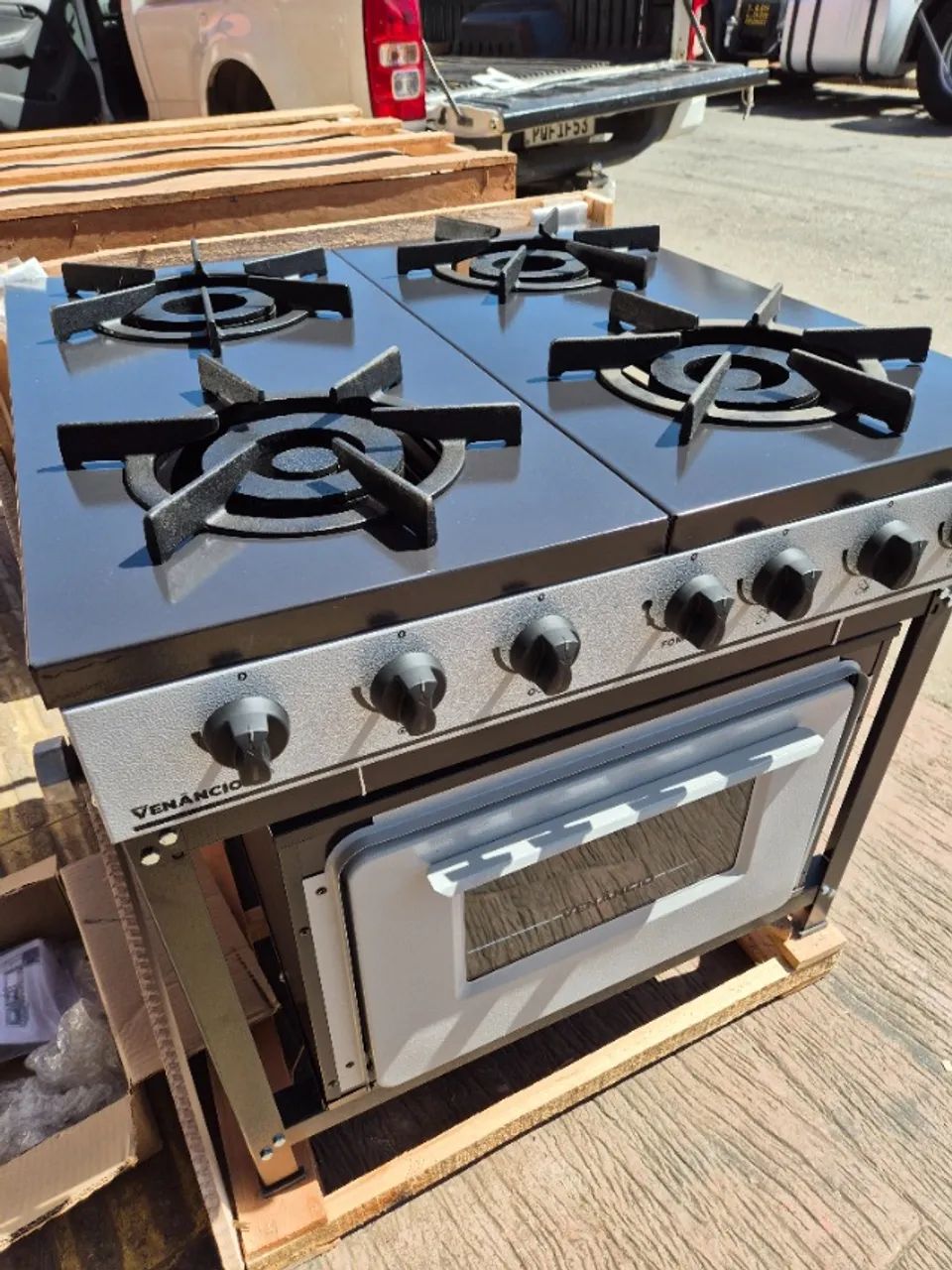 fogão industrial com forno Venancio  - Foto 6